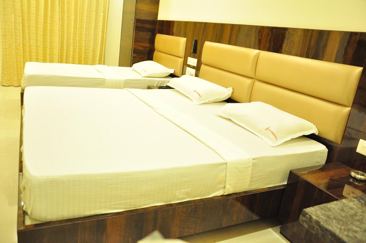 Pai Residency Hotel Hospet Luaran gambar